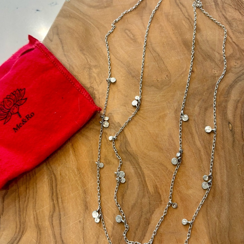 Me & Ro Silver layered Necklace with Hammered Disc Accents - Picture 2 of 7